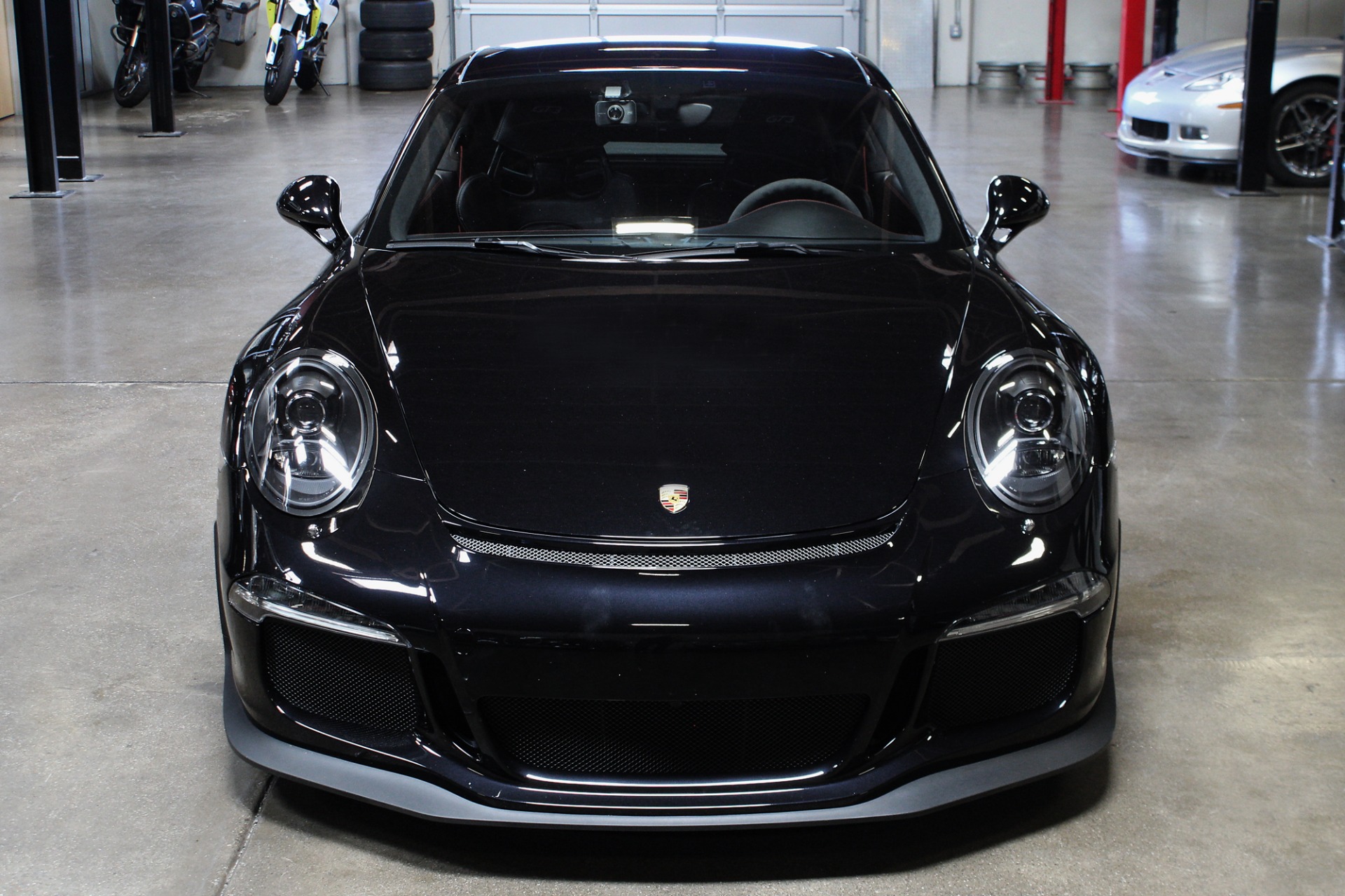 BLACKLINE on Instagram: Blackline x Porsche GT3 RS♠️ High quality products  for high quality vehicles 🏎️ 📸: @danielobregonprod 🧼: @toptierdetailtx  #detailing #carwash #porschegt3